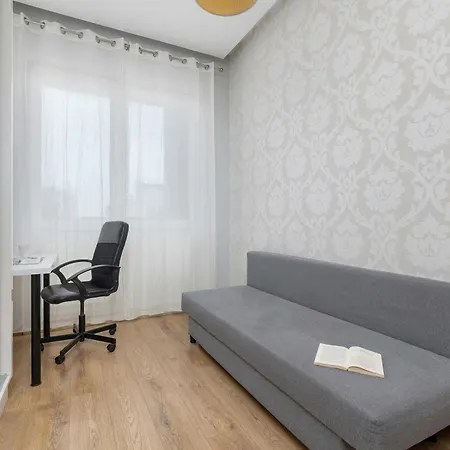 Air-conditioned Two Bedroom Family By Renters * Krakow